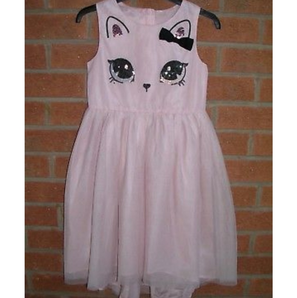 Girls dress